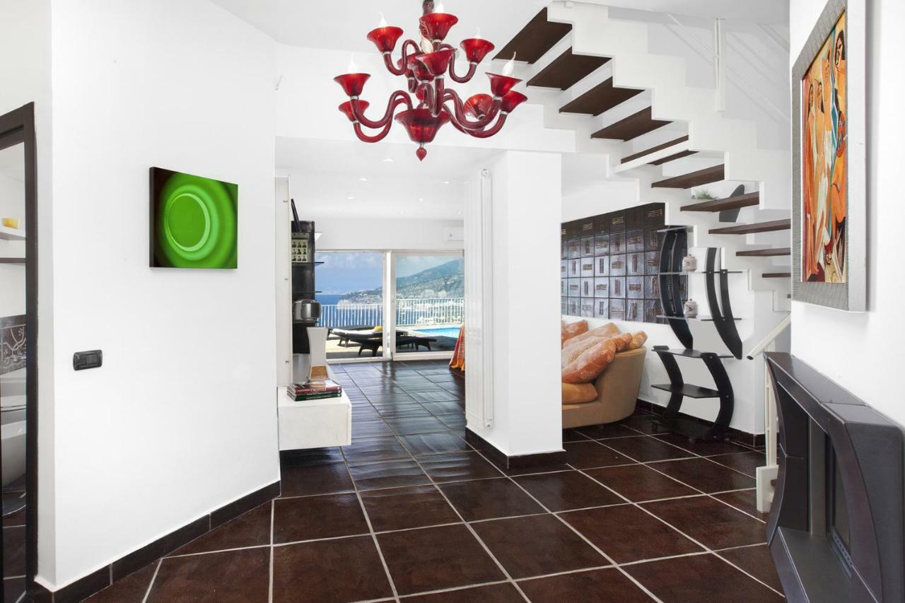 Amore Rentals - Casa Augusta A Sorrento Exterior photo